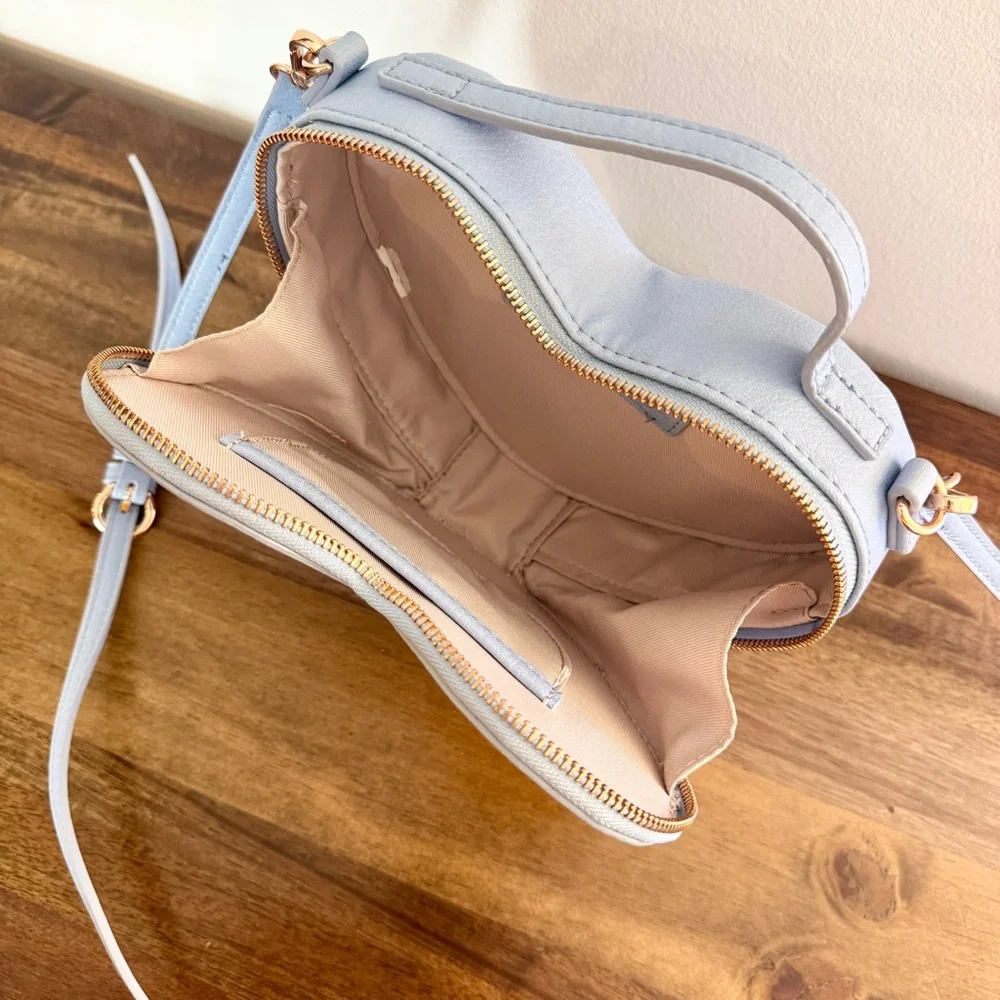 LC Lauren Conrad Heart-Shaped Light Powder Blue Crossbody Bag - Picture 10 of 13